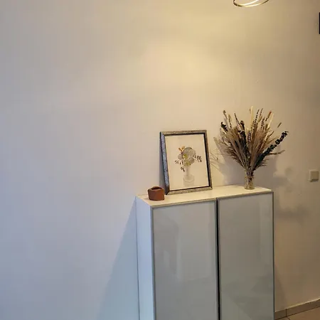 Einfamilienhaus Mit Zwei Separaten Zimmern In Spelle, Niedersachsen De 公寓