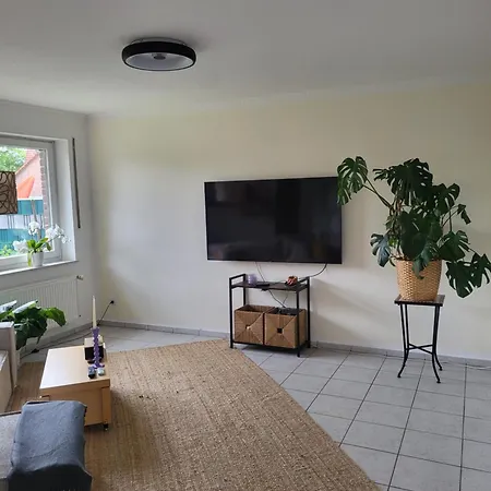 Einfamilienhaus Mit Zwei Separaten Zimmern In Spelle, Niedersachsen De * Spelle