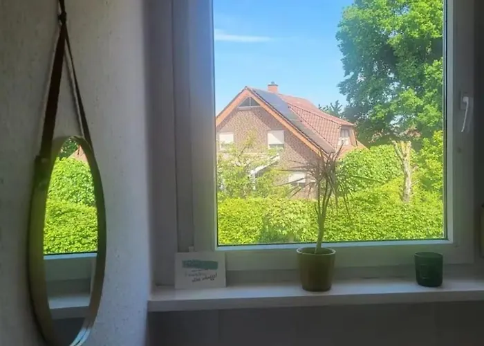 Apartment Einfamilienhaus Mit Zwei Separaten Zimmern In Spelle, Niedersachsen De *