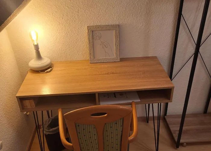 Apartment Einfamilienhaus Mit Zwei Separaten Zimmern In Spelle, Niedersachsen De *